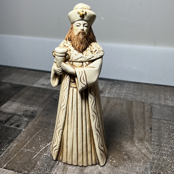 Vintage Japan Hand Made Wise Men 3 Pc Figurine Set Nativity White Gold 1960s - Picture 2 of 9